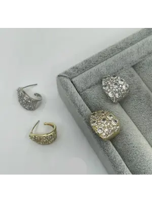 Geniş Top Model Taşlı Gold ve Gümüş Küpe