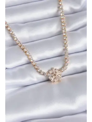 Altın  Su Yolu Zirkon Taş Model Kar Tanesi Figür  Çelik Kolye