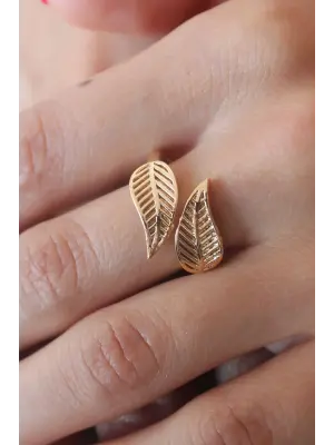 Gold Renk Yaprak Model Kadın Yüzük