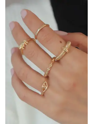 Gold Renk Zincir Model Kadın Yüzük Kombini