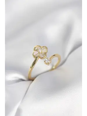 Gold Renk Zirkon Taşlı Yonca Model Kadın Yüzük