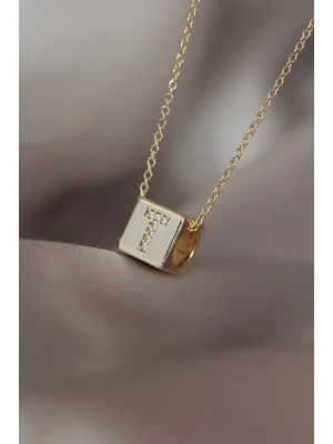 Gold Renkli Küp Model Zirkon Taşlı T Harfli Kolye