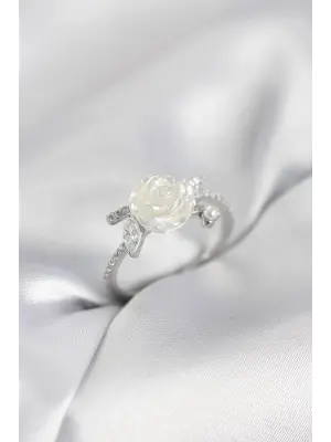 Gümüş Renk Gül Model Zirkon Taşlı Kadın Yüzük