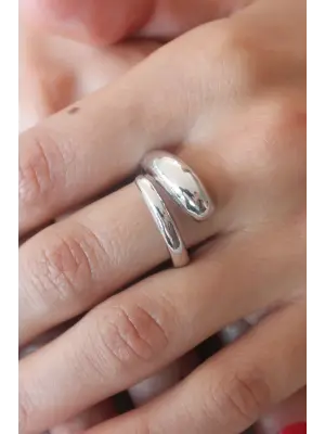 Gümüş Renk Kadın Yüzük