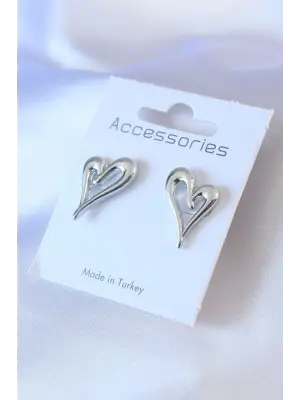 Gümüş Renk Kalp Model Kadın Küpe