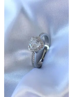 Gümüş Kalp Zirkon Taşlı Charm Model  Çelik Yüzük