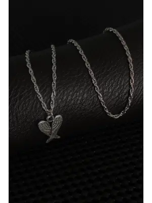 Gümüş Renk Kanat Figür Erkek Kolye