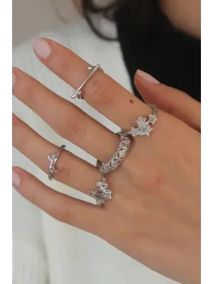 Gümüş Renk Motif İşleme Çoklu Yıldız Figür Kadın Yüzük Kombini