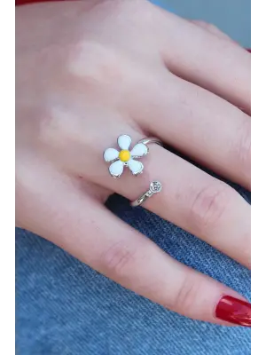 Gümüş Papatya Model Zirkon Taş Detay Çelik Yüzük