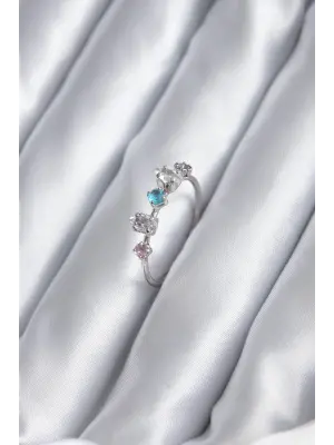 Gümüş Renk Renkli Zirkon Taşlı Kadın Yüzük