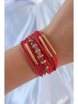 Kırmızı Renk Zirkon Taşlı Metal Aksesuarlı İpli Çoklu Bileklik