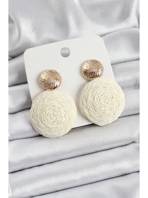 Krem Daire Figürlü Hasır Örgü Model Gold Renk Kadın Küpe