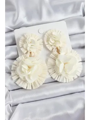 Krem Gül Figürlü Tül Model Gold Renk Kadın Küpe