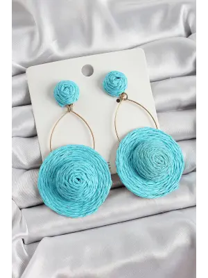 Mavi Şapka Figürlü Hasır Örgü Model Sallantılı Gold Renk Kadın Küpe