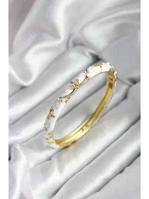 Mineli Pirinç Beyaz Çiçek Desenli Zirkon Taşlı Gold Renk Kadın Kelepçe (çap 60 mm)