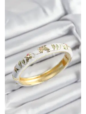 Mineli Pirinç Beyaz Çiçek Motifli Gold Renk Kadın Kelepçe