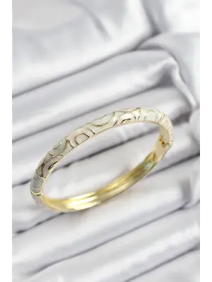 Mineli Pirinç Beyaz Sarmal Motifli Gold Renk Kadın Kelepçe