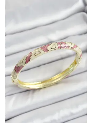 Mineli Pirinç Gold Renk Beyaz ve Pembe Geometrik Desenli Kadın Kelepçe