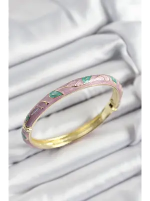 Mineli Pirinç Pembe Ve Yeşil Yaprak Motifli Gold Renk Kadın Kelepçe