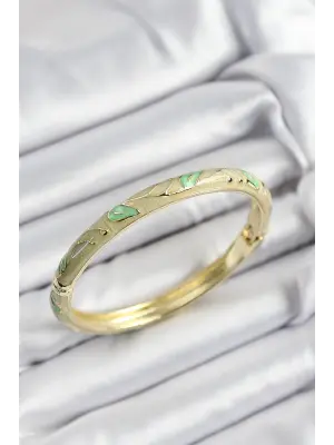 Mineli Pirinç Yeşil Yaprak Motifli Gold Renk Kadın Kelepçe