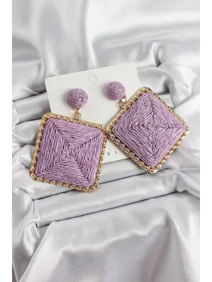 Mor Kare Figürlü Hasır Örgü Model Gold Renk Kadın Küpe