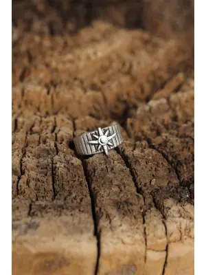 Otantik Kutup Yıldızı Tasarımlı Ayarlamalı Kadın Yüzük