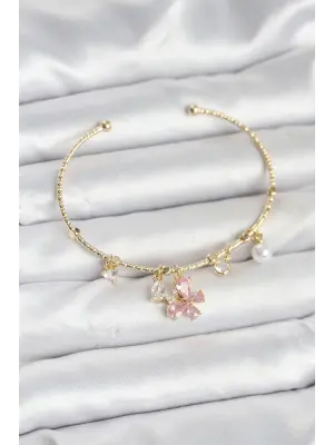 Pembe Kelebek Charmlı Gold Renk Kadın Bileklik
