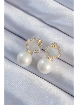  Altın Renk Zirkon Taşlı Minimal Çiçek Tasarımlı Çelik Küpe