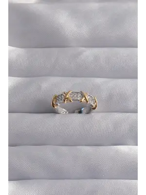  Ayarlamalı Gümüş Zirkon Taşlı XOXO Model Yüzük