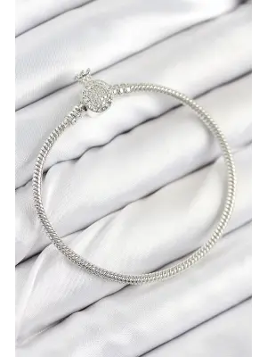 Pirinç Charm Zirkon Taşlı Taç Model Gümüş Renk Kadın Bileklik