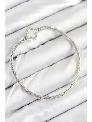 Pirinç Charm Zirkon Taşlı Yonca Model Gümüş Renk Kadın Bileklik