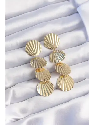  Altın Deniz Kabuğu Model Sallantılı Küpe