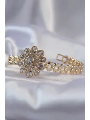 Pirinç Gold Renk İri Zirkon Taşlı Çiçek Figürlü Bileklik