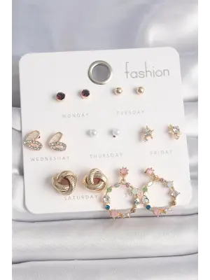  Altın Renkli Zirkon Taşlı Kalp Detay 7 Çift Çelik Küpe Seti