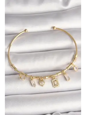 Pirinç Gold Renk Sallantı Zirkon Taşlı Kare Figür Kalp Detay Charm Kadın Bileklik