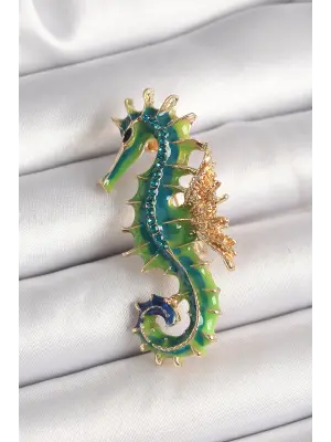 Pirinç Gold Renk Yeşil Deniz Atı Model Zirkon Taş Detay Kadın Broş