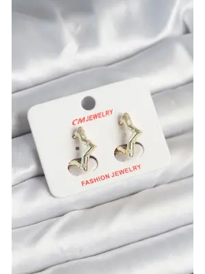 Pirinç Gold Renk Yıldız Model Kadın Küpe