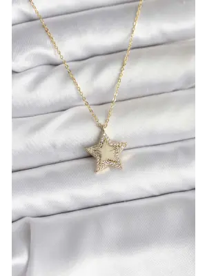 Pirinç Gold Renk Zincirli Yıldızlı Model Kadın Kolye