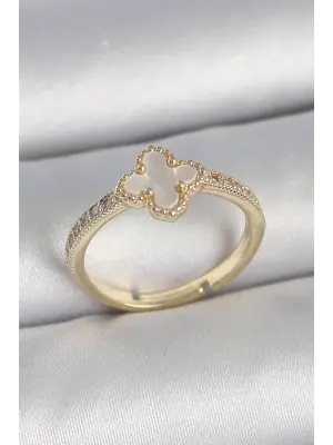 Pirinç Gold Renk Zirkon Taşlı Beyaz Mineli Yonca Model Ayarlanabilir Kadın Yüzük