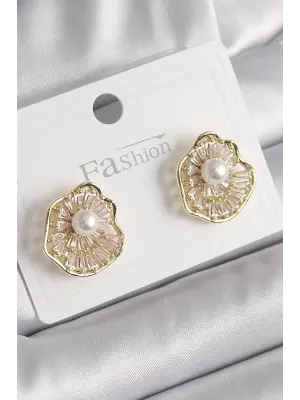  Altın Zirkon Taşlı Çiçek Model İnci Detay Çelik Küpe