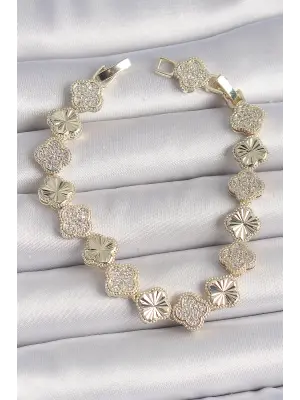 Pirinç Gold Renk Zirkon Taşlı İşlemeli Yonca Model VIP Seri Exculusive Kadın Bileklik