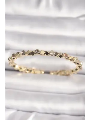Pirinç Gold Renk Zirkon Taşlı Küp Dorika Model Kadın Bileklik