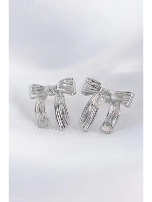  Gümüş Çizgi Detay Fiyonk Küpe