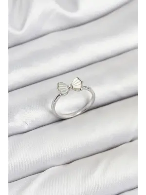 Pirinç Gümüş Renk Fiyonk Model Kadın Yüzük