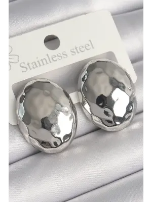  Gümüş İşleme Detaylı Bombeli Oval Plaka Model Çelik Küpe