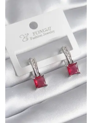  Gümüş Kırmızı Kare Zirkon Taşlı Çelik Küpe