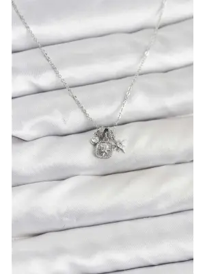 Çelik Gümüş Renk Minimal Charmlı Kadın Kolye