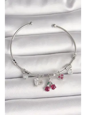 Pirinç Gümüş Renk Sallantı Kiraz Figür Kalp Detay Charm Kadın Bileklik
