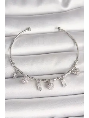 Pirinç Gümüş Renk Sallantı Zirkon Taşlı Çiçek Figür Charm Kadın Bileklik