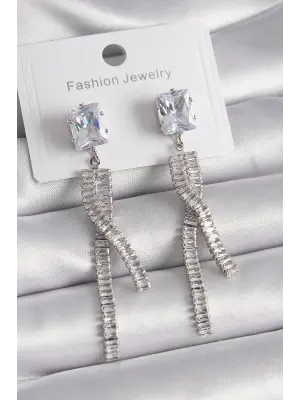  Gümüş Su Yolu Kare Zirkon Taşlı Çelik Küpe